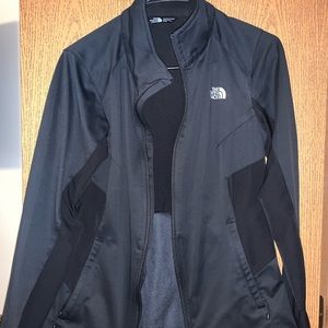 THE NORTHFACE LIGHT WEIGHT JACKET